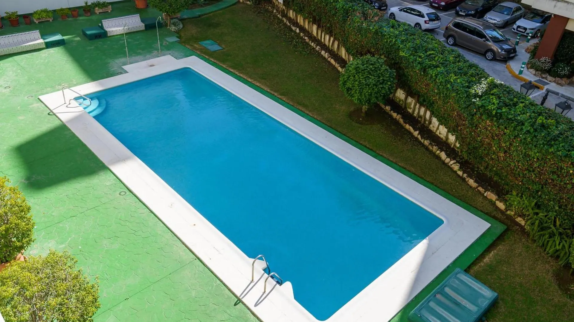 Апартаменты Marbella Playa With Pool &100M From Sea - Happy Rentals