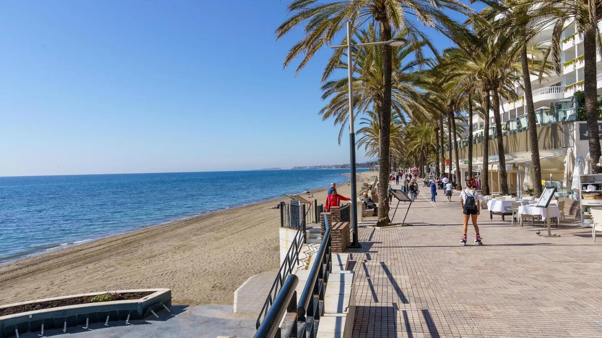 Marbella Playa With Pool &100M From Sea - Happy Rentals Апартаменты